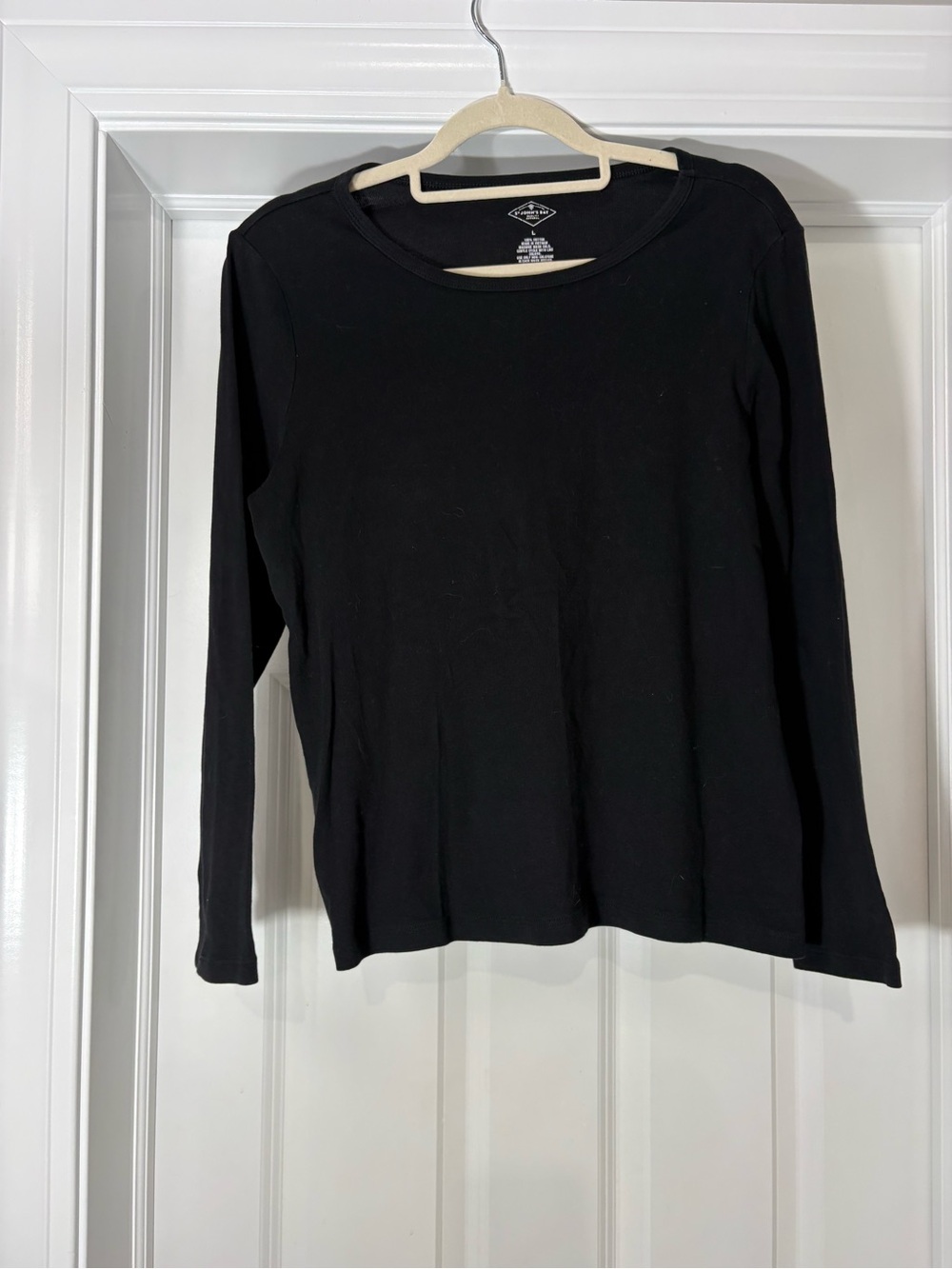 St John’s Bay Classic Black Long-Sleeve Women's Top